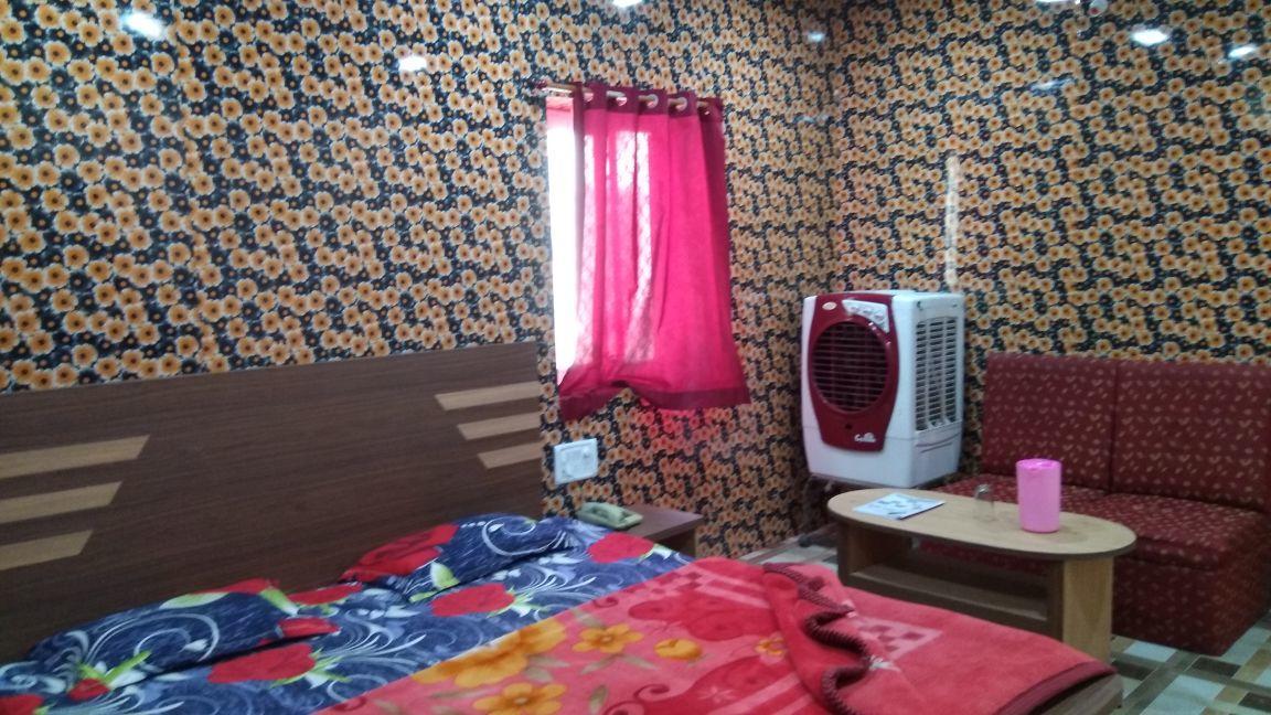 Hotel Parikalp Pachmarhī المظهر الخارجي الصورة